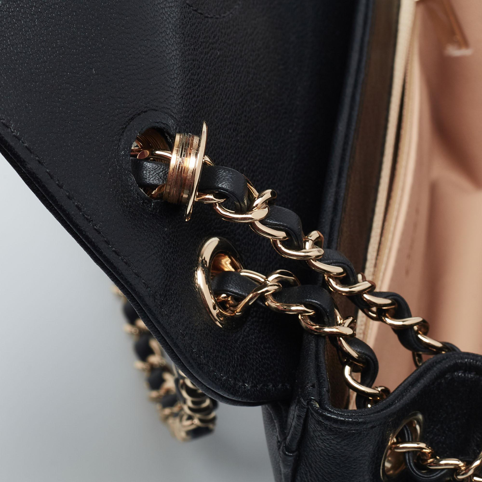 Chanel Black/Gold Chevron Leather CC Subtle Flap Bag 7
