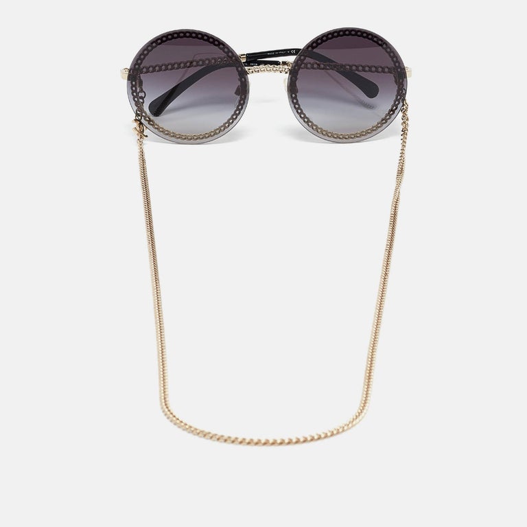 Chanel Black/Gold Gradient 4245 Chain Round Sunglasses at  display picture 1