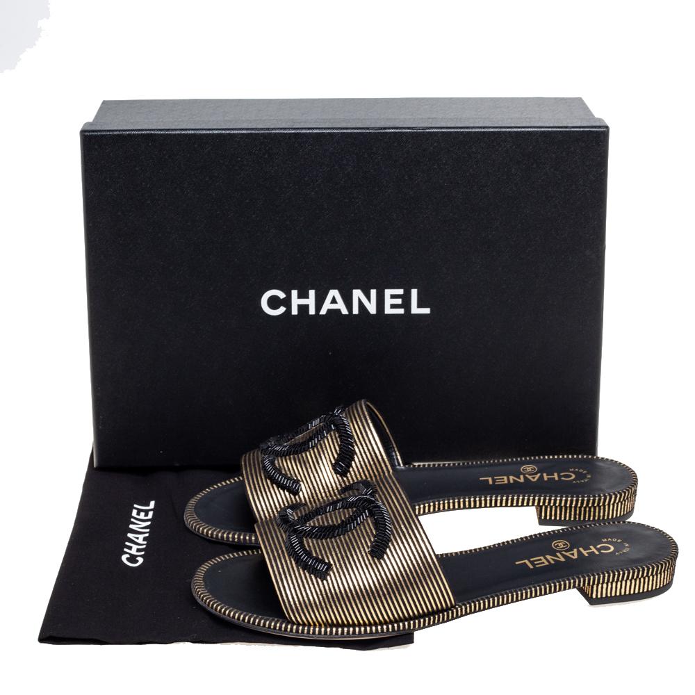 Chanel Black/Gold Leather Beaded CC Flat Slide Sandals Size 40.5 1