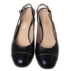 Chanel Black/Gold Leather Slingback Sandals Size 40