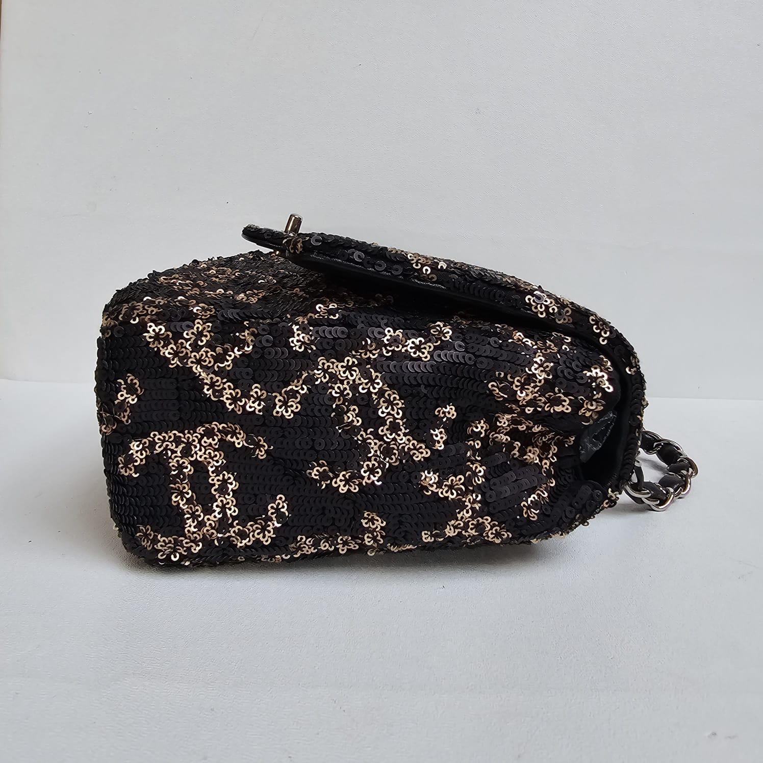 Chanel Black Gold Matte Sequin Medium Single Flap Bag For Sale 10
