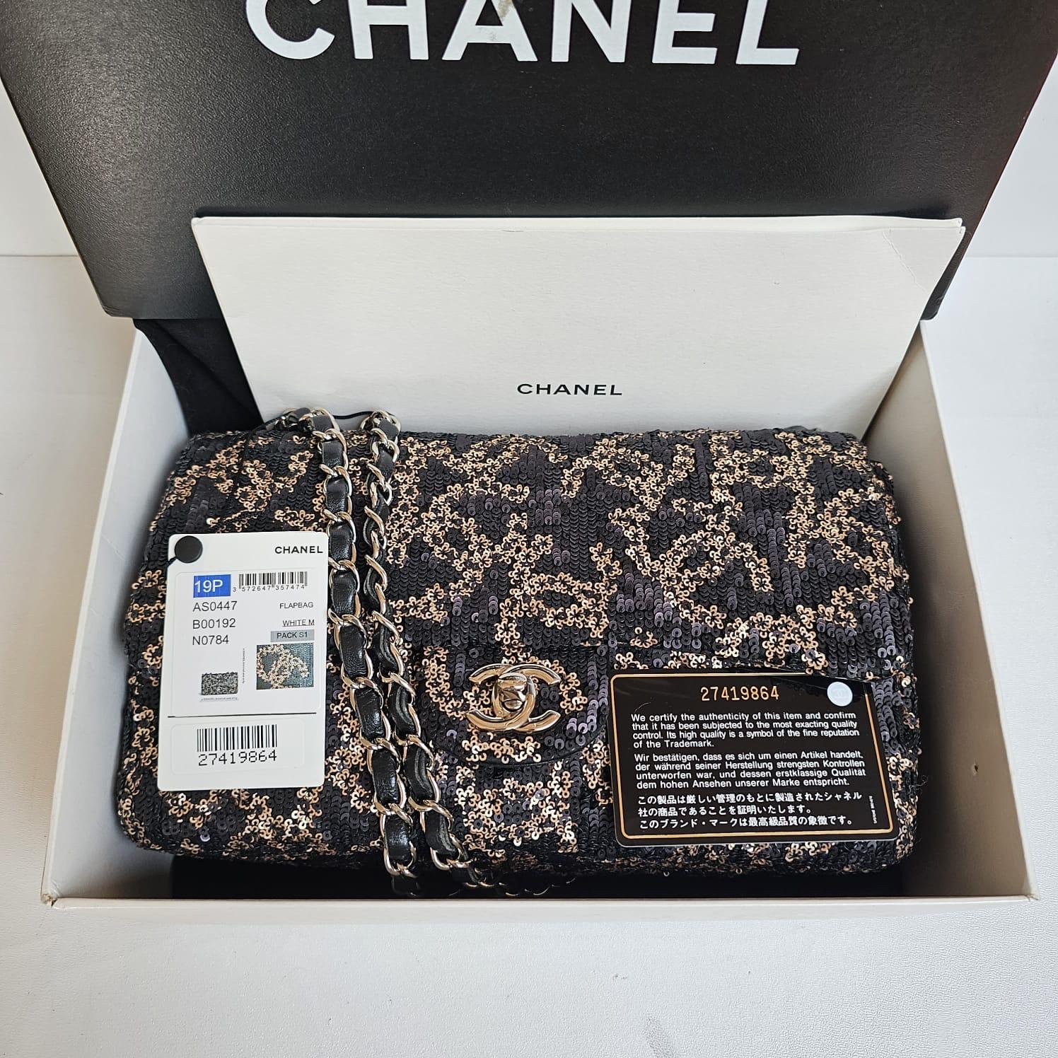 Chanel Black Gold Matte Sequin Medium Single Flap Bag For Sale 11