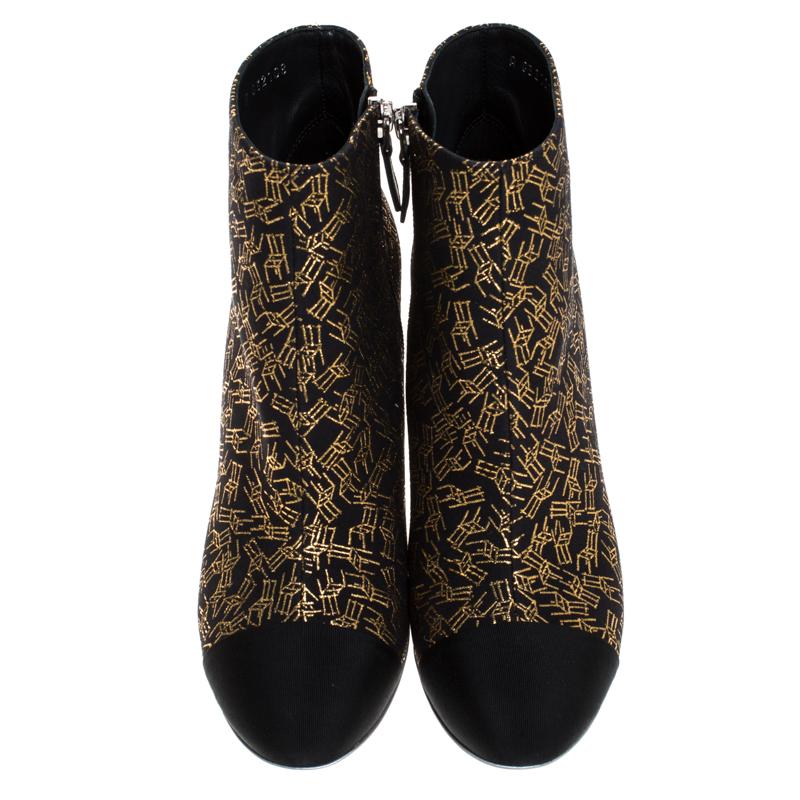 Chanel Black/Gold Printed Fabric Cap Toe Ankle Boots Size 36.5 In Good Condition In Dubai, Al Qouz 2