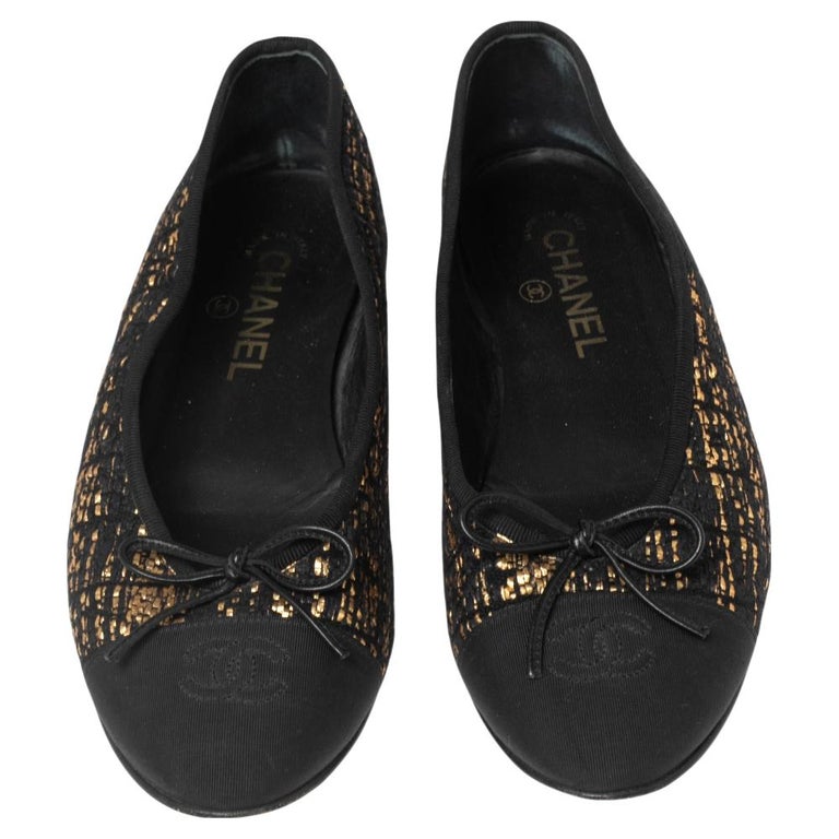 Chanel Black/Gold Tweed Fabric CC Cap Toe Ballet Flats Size 39.5