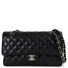 CHANEL bolso CLASSIC 11.12 MEDIUM de cuero granulado negro