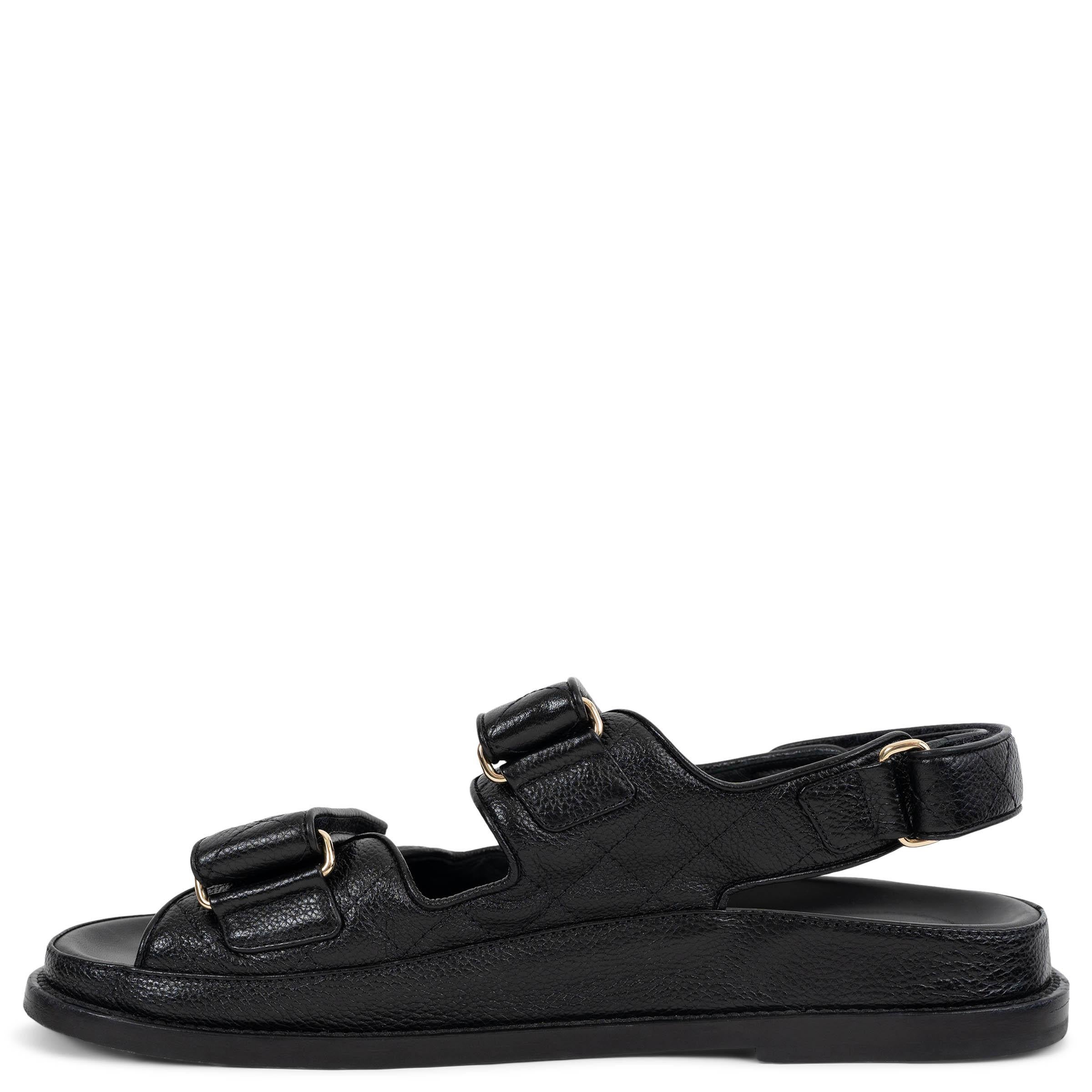 CHANEL schwarz genarbtes Leder REV DAD Sandalen Schuhe 38.5 (Schwarz) im Angebot