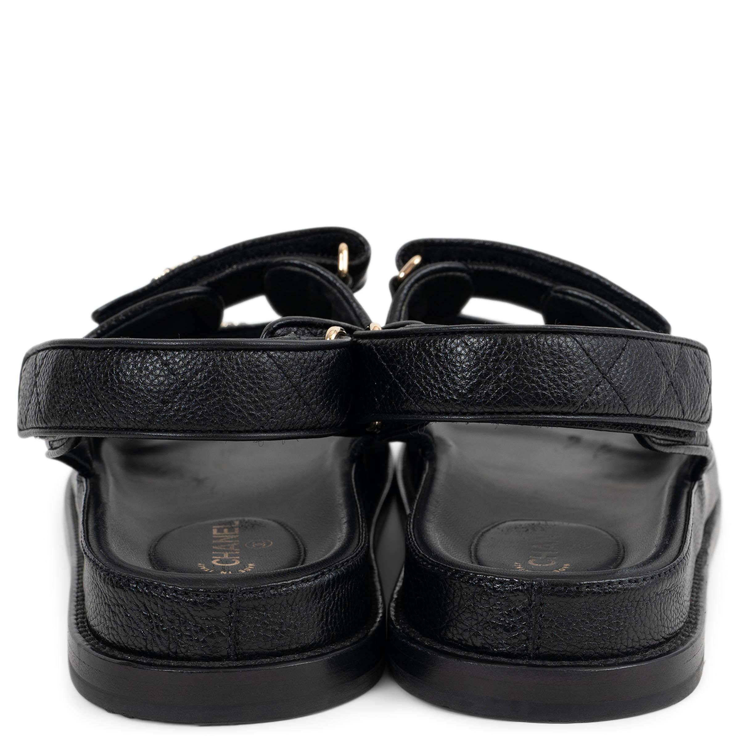 CHANEL schwarz genarbtes Leder REV DAD Sandalen Schuhe 38.5 Damen im Angebot