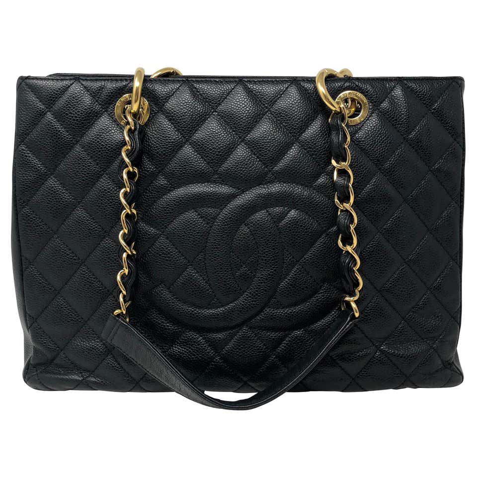 Vintage Chanel: Bags, Clothing & More - 12,450 For Sale at 1stdibs ...