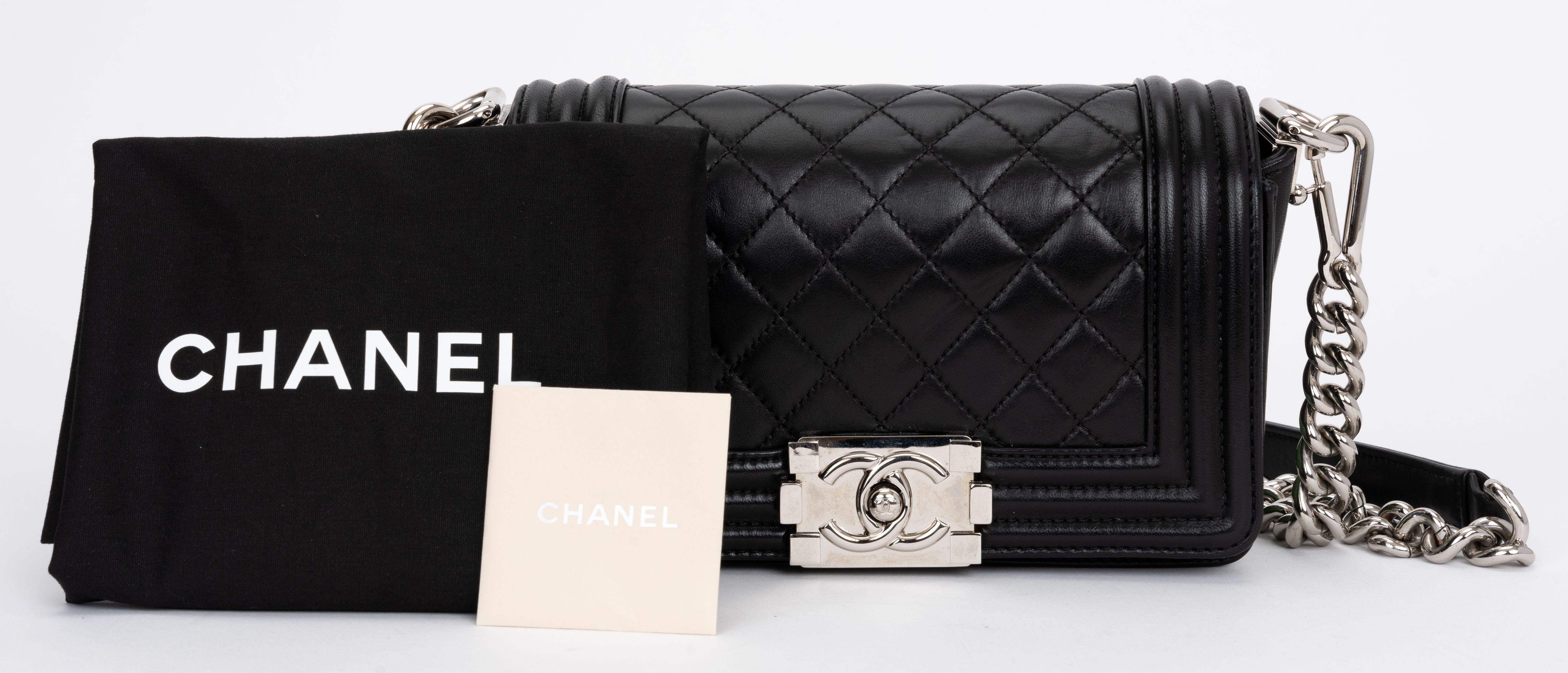 Chanel Black Green Stingray Small Boybag For Sale 8