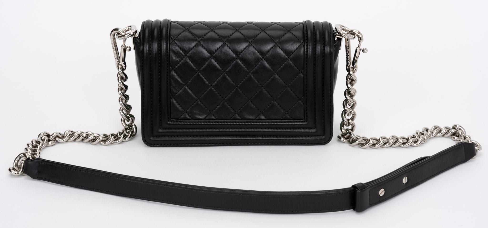 Chanel Black Green Stingray Small Boybag For Sale 2