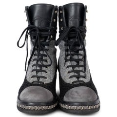 CHANEL black & grey 2016 16B FELT & TWEED LACE-UP Boots Shoes 37