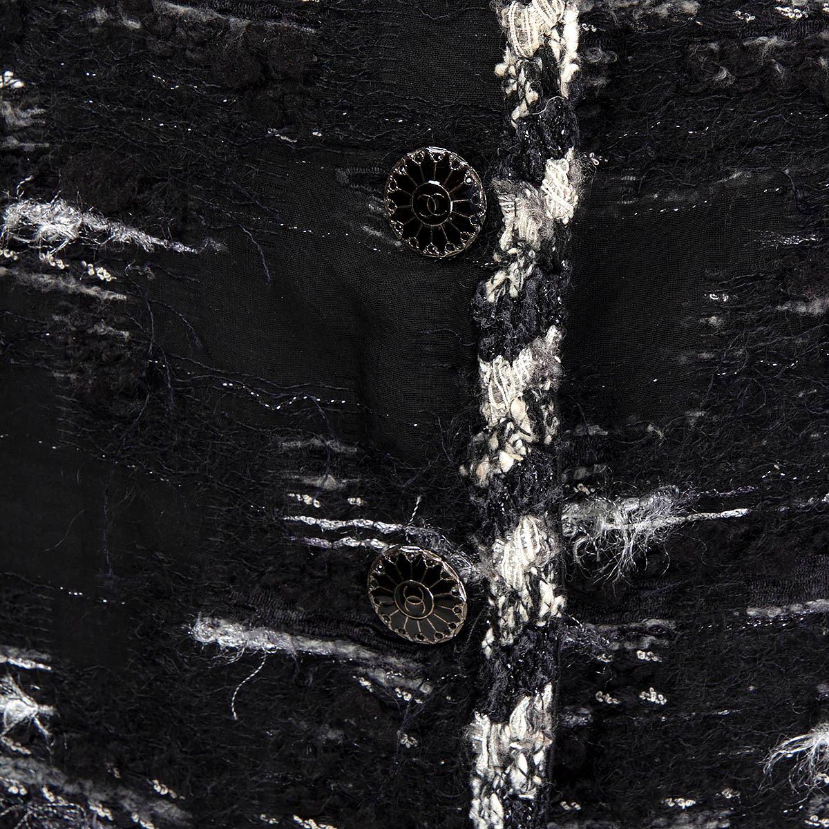 CHANEL black & grey wool blend 2006 06A TWEED MINI Skirt 36 XS 2