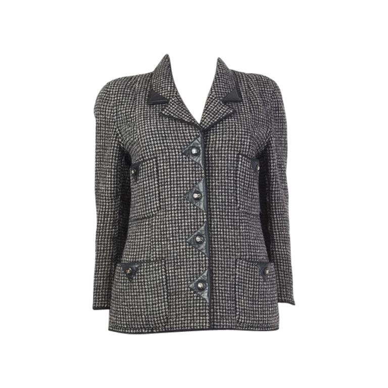 CHANEL black & grey wool Tweed Leather Trimmed Blazer Jacket L