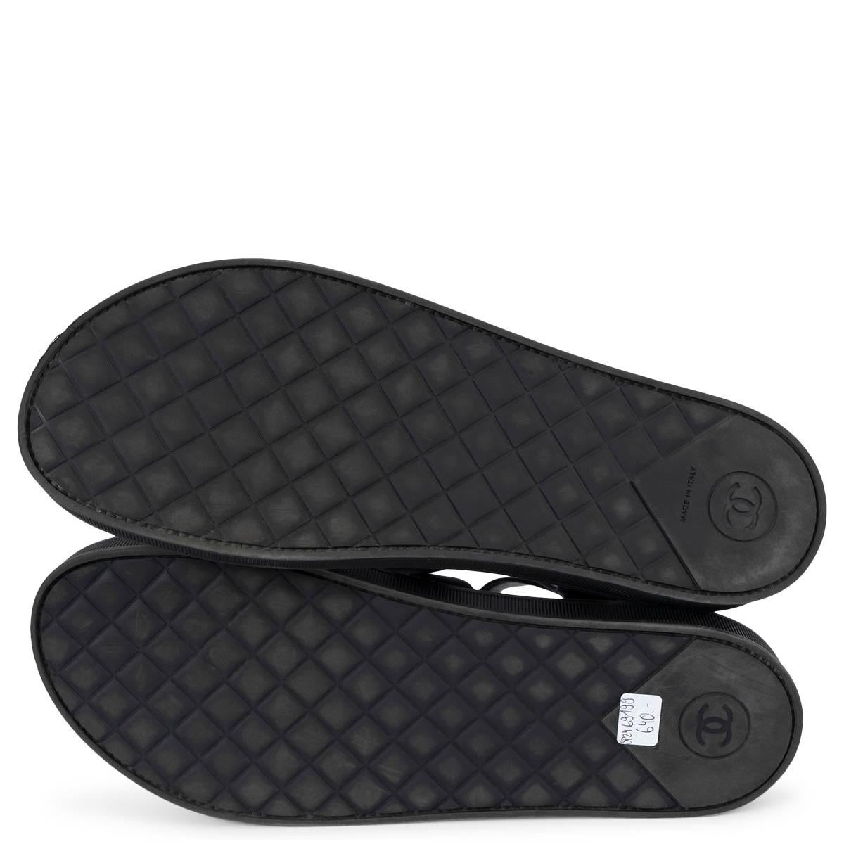 CHANEL black grosgrain 2017 REV PEARL Flat Sandals Shoes 41 fit 40 For Sale 5