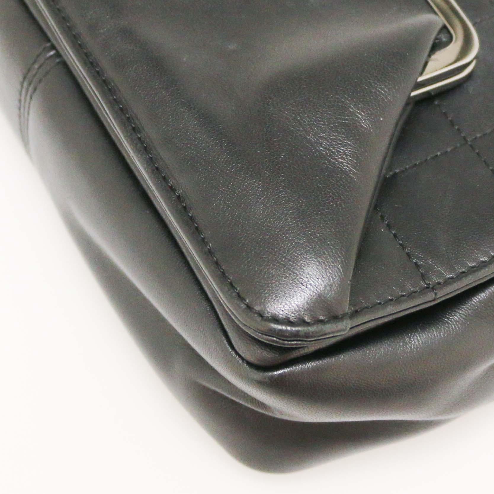 CHANEL  Black Handbag in Lamb Leather 4