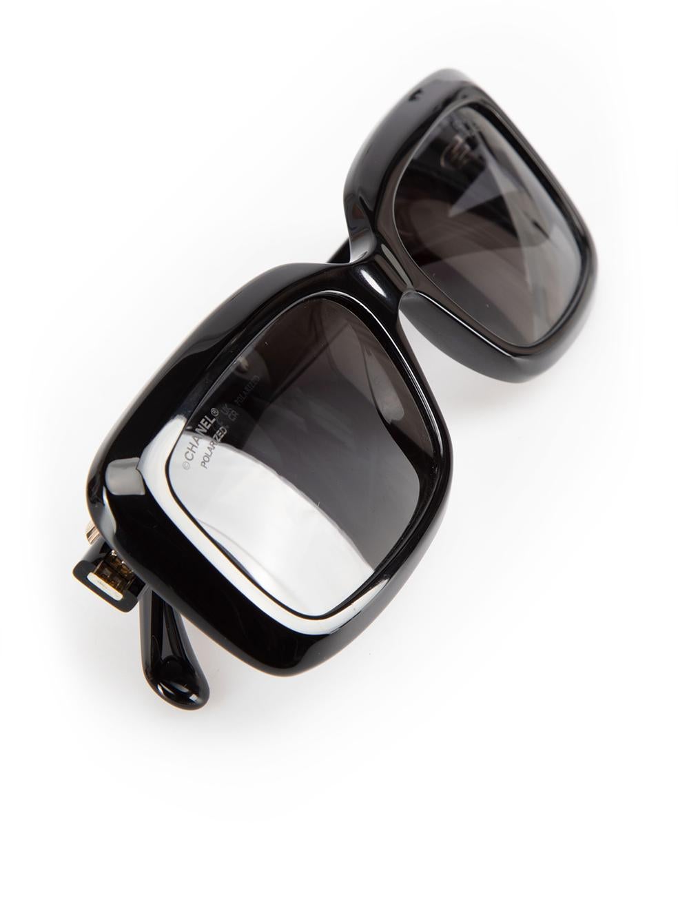 Chanel Black Heart Logo Rectangle Sunglasses 4
