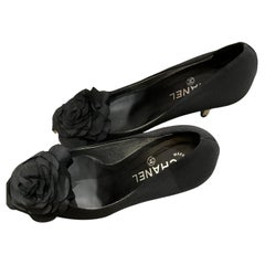 Chanel Black Heels with Geometric Pattern Metallic Heel and FLOWER DETAIL EU38