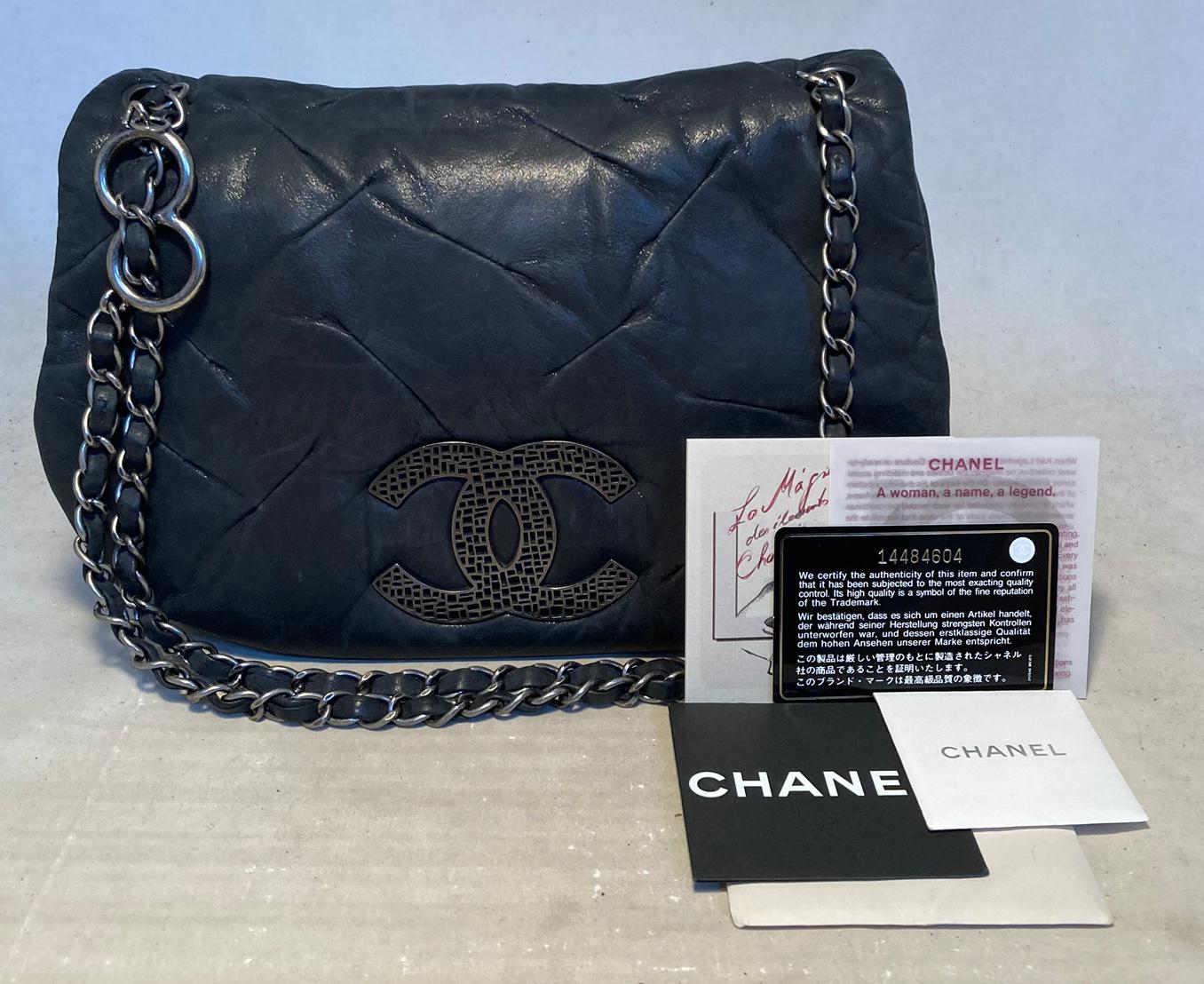 Chanel Black Iridescent Calfskin Glint Crossbody Classic Flap 6