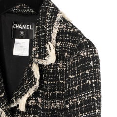 Chanel Black & Ivory Tweed Jacket 38 FR