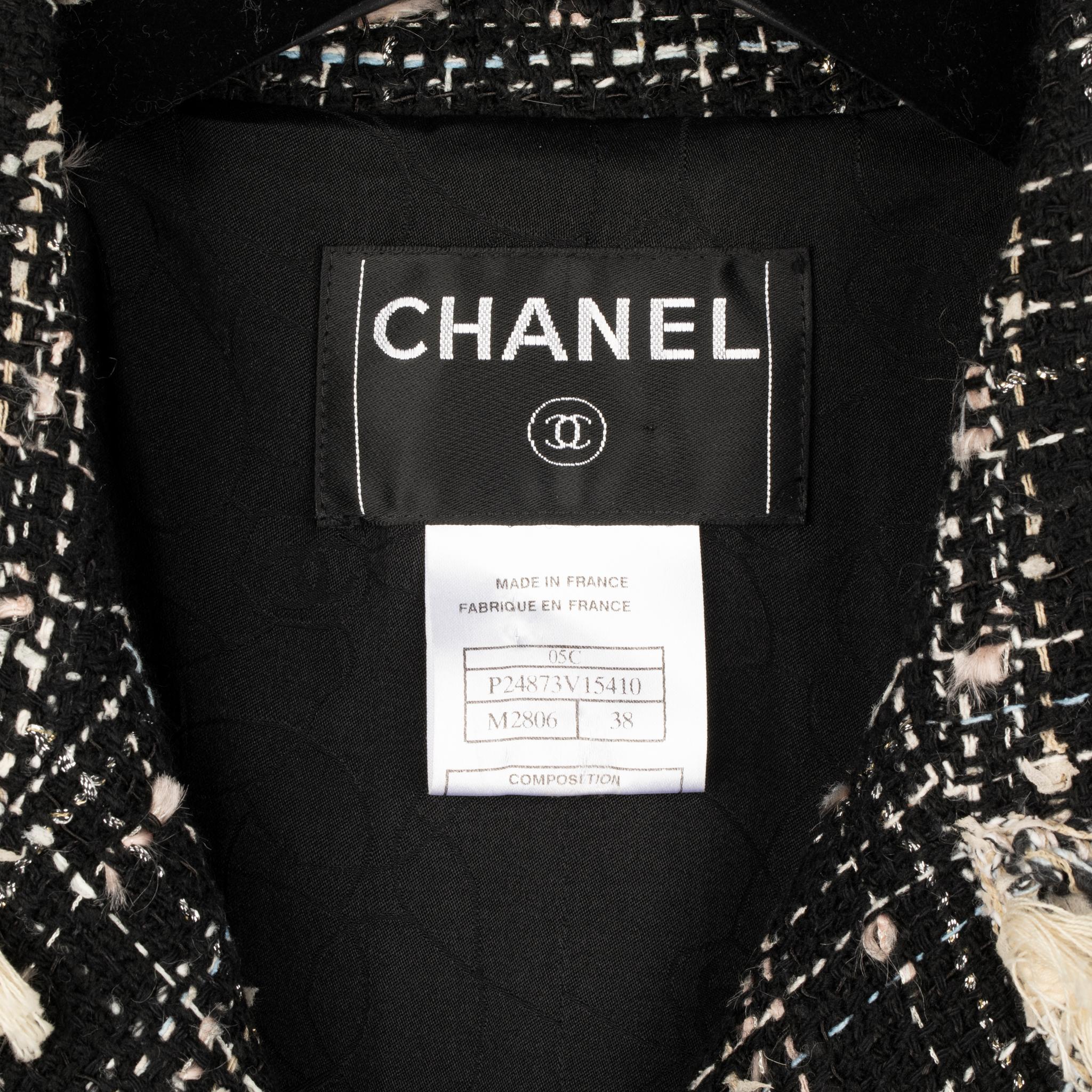 Chanel Black & Ivory Tweed Jacket 38 FR 1