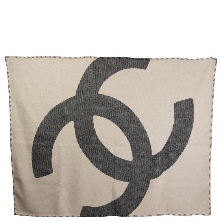 CHANEL black and ivory wool and cashmere THROW BLANKET and PILLOW
