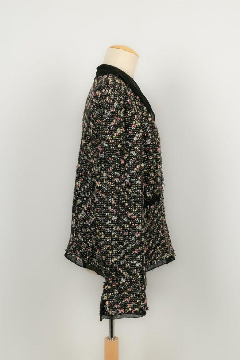 Veste noire Chanel en tweed et soie Excellent état - En vente à SAINT-OUEN-SUR-SEINE, FR