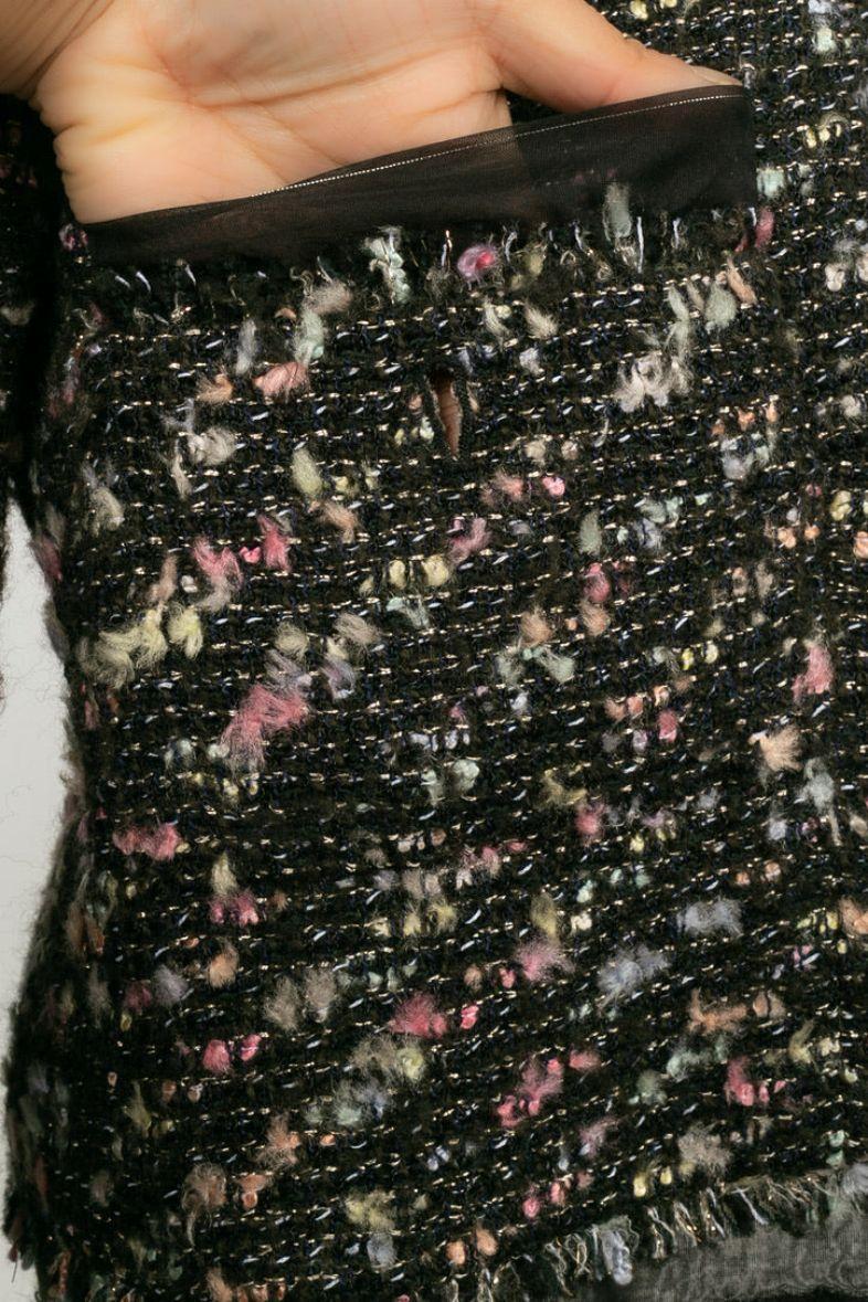 Veste noire Chanel en tweed et soie en vente 3