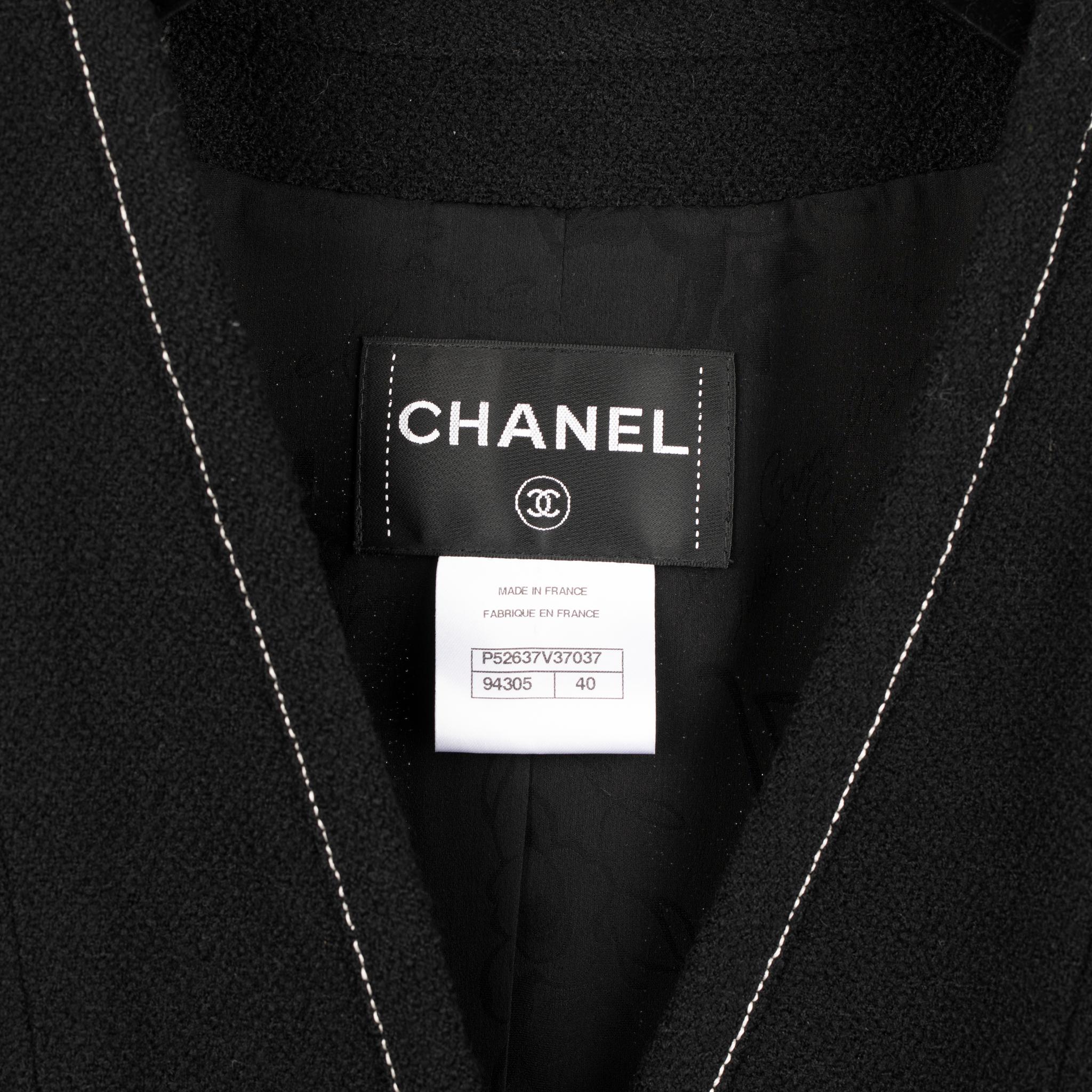 Chanel Black Jacket With Camelia Buttons 40 FR 4