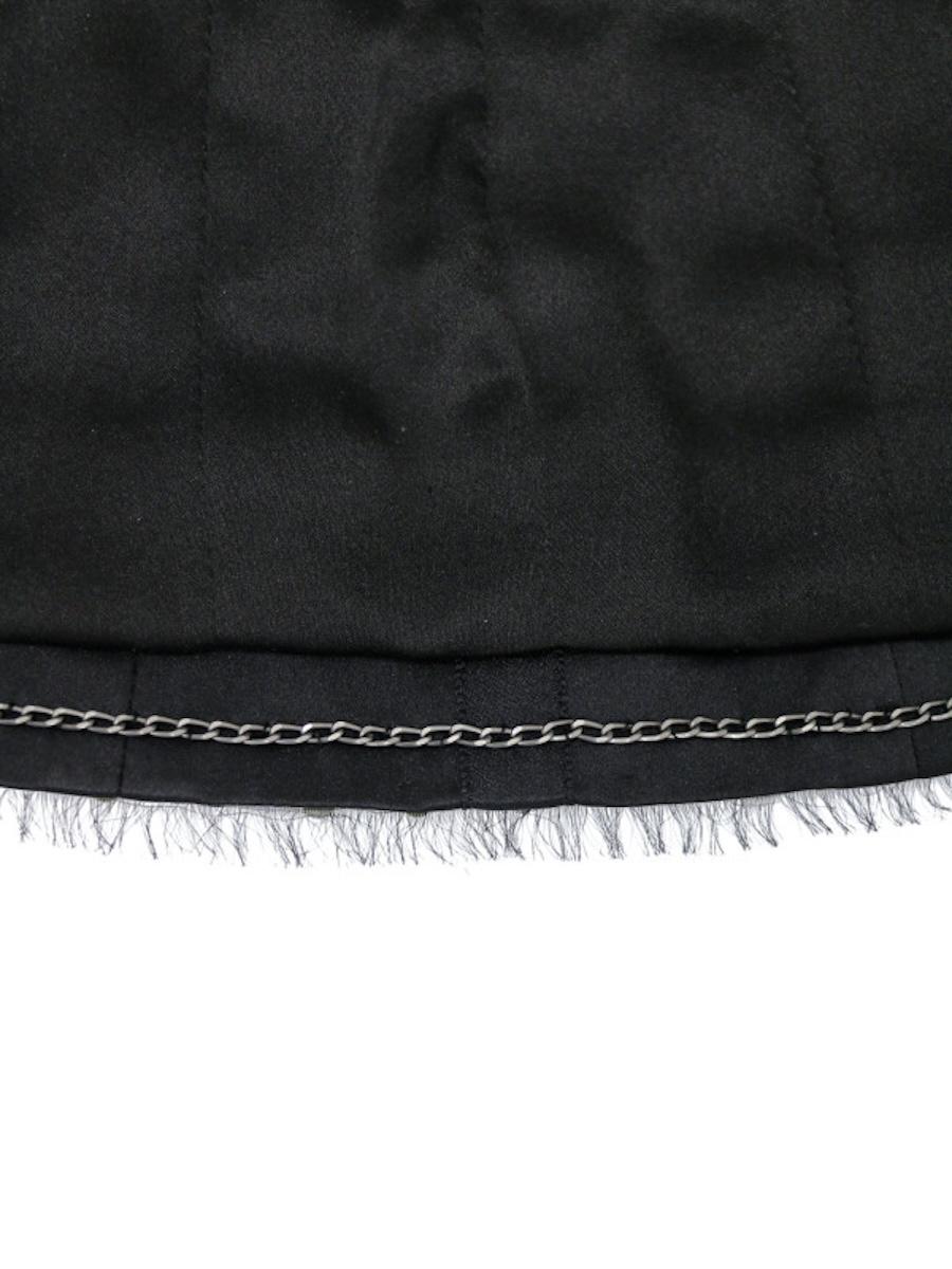 Chaqueta negra Chanel con bordado Lesage en Excelente estado para la venta en Paris, FR