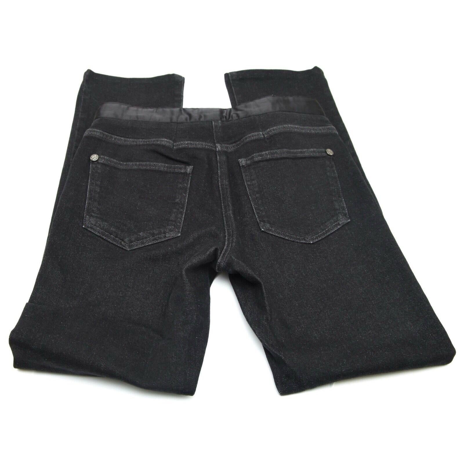 CHANEL Jeans Noir Denim Straight Leg Mid-Rise Belt Rome Pockets Sz 38 Pour femmes en vente
