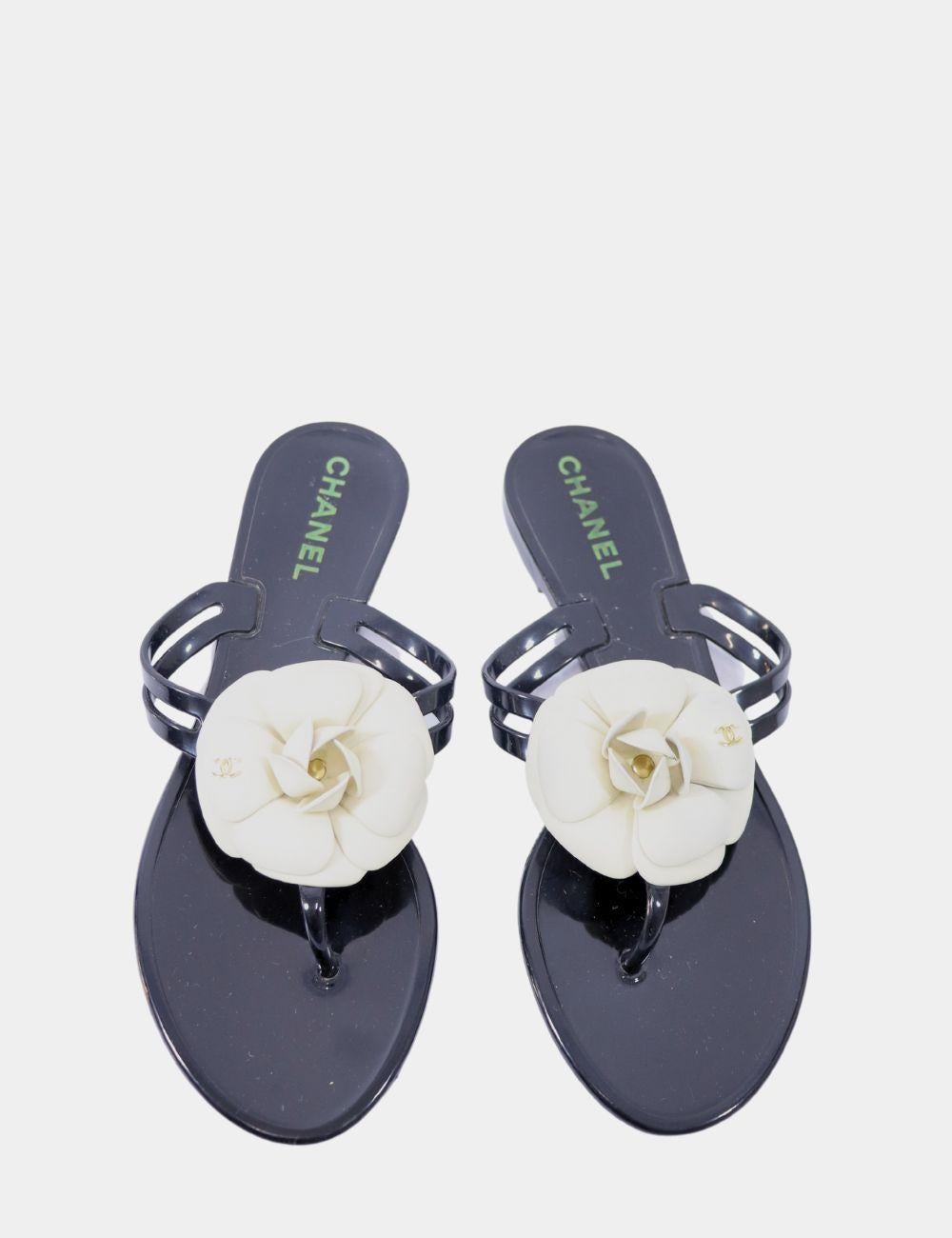 Chanel Negro Camelia Jelly Slip On Slides EU 36 en Bueno Estado en Amman, JO