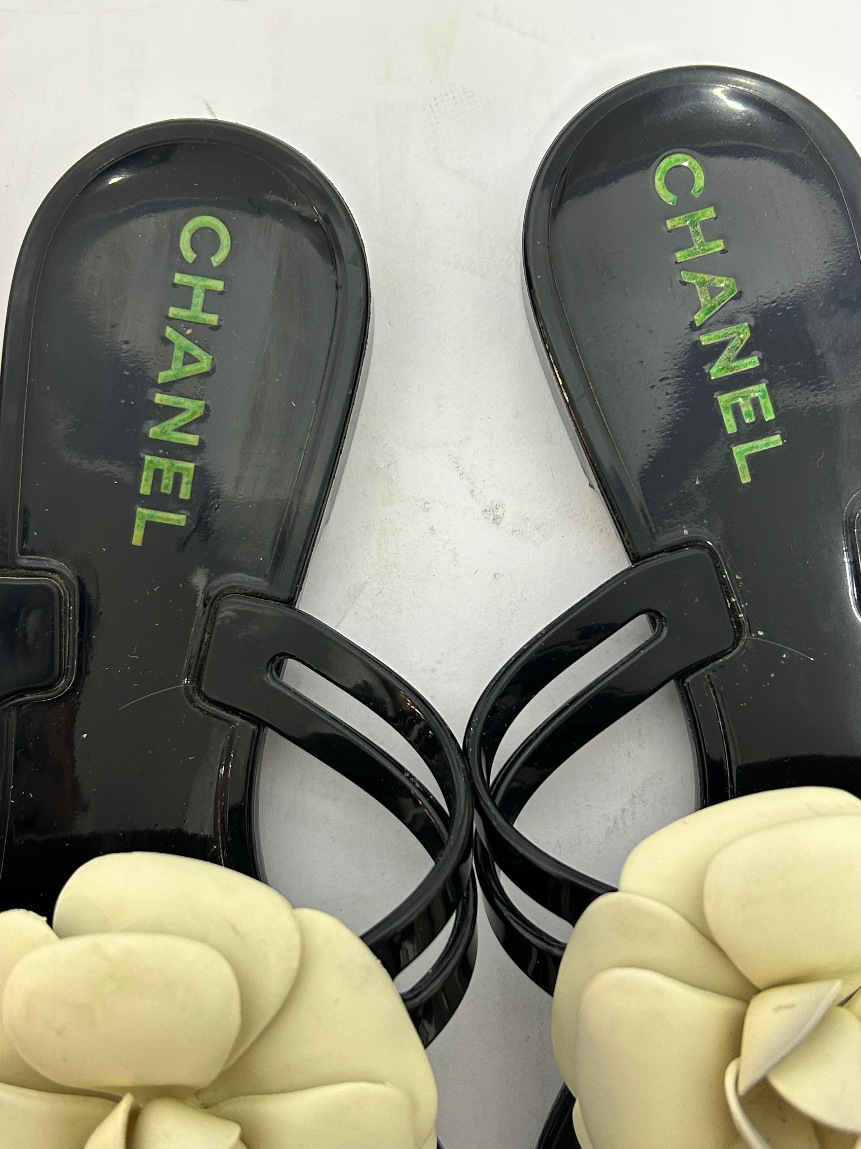 Chanel Negro Camelia Jelly Slip On Slides EU 36 5
