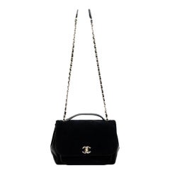 Chanel Borsa a tracolla Jumbo Business Affinity in camoscio nero con diamante trapuntato