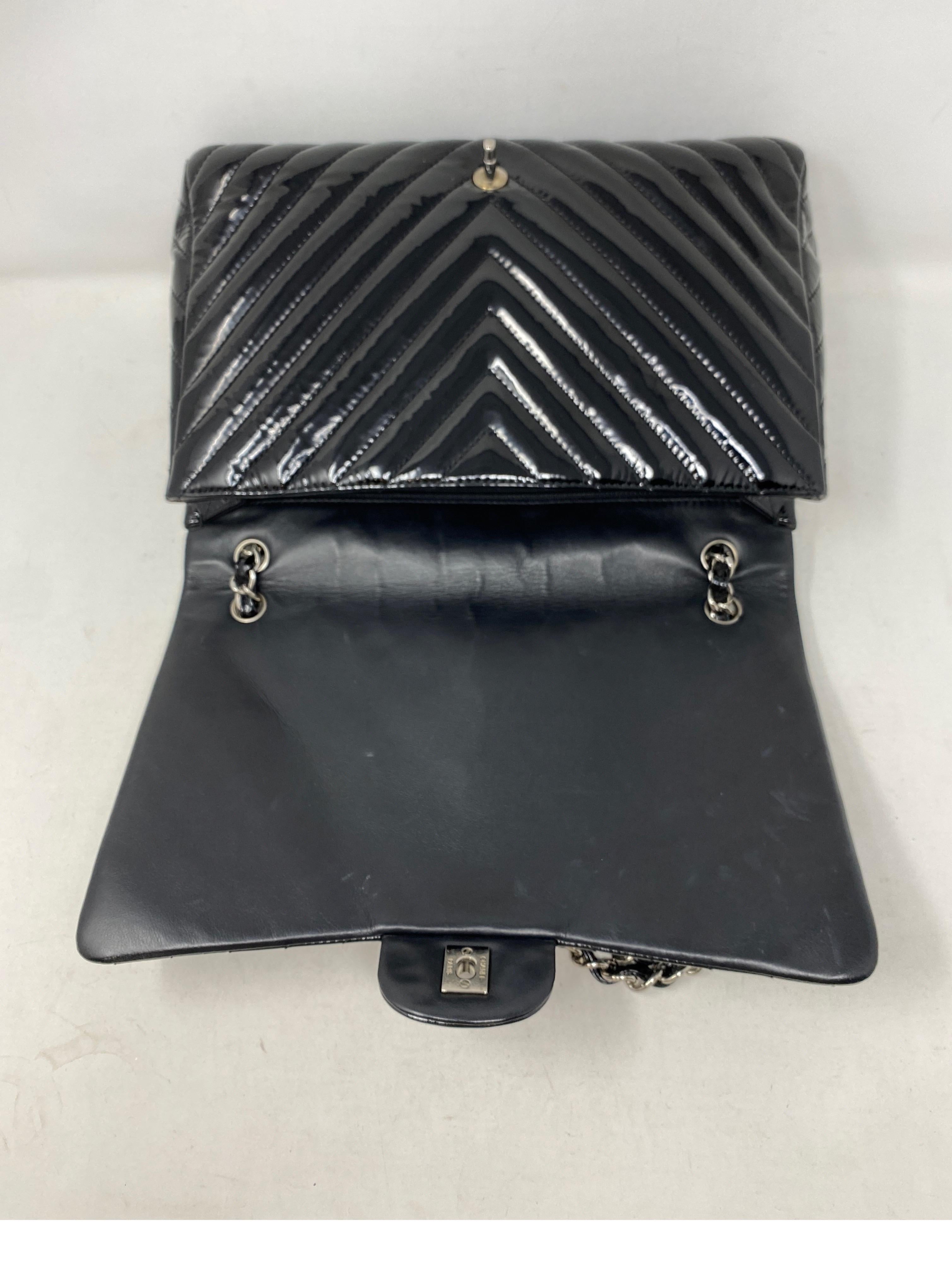 Chanel Black Jumbo Patent Leather Bag 8