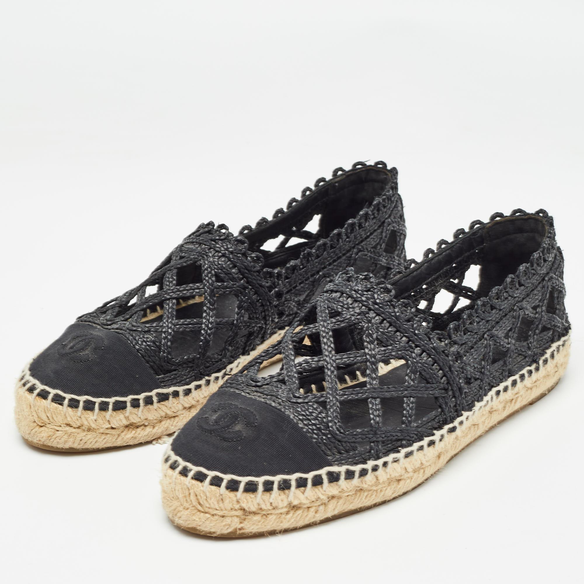 Let this comfortable pair be your first choice when you're out for a long day. These Chanel espadrilles have well-sewn uppers beautifully set on durable soles.