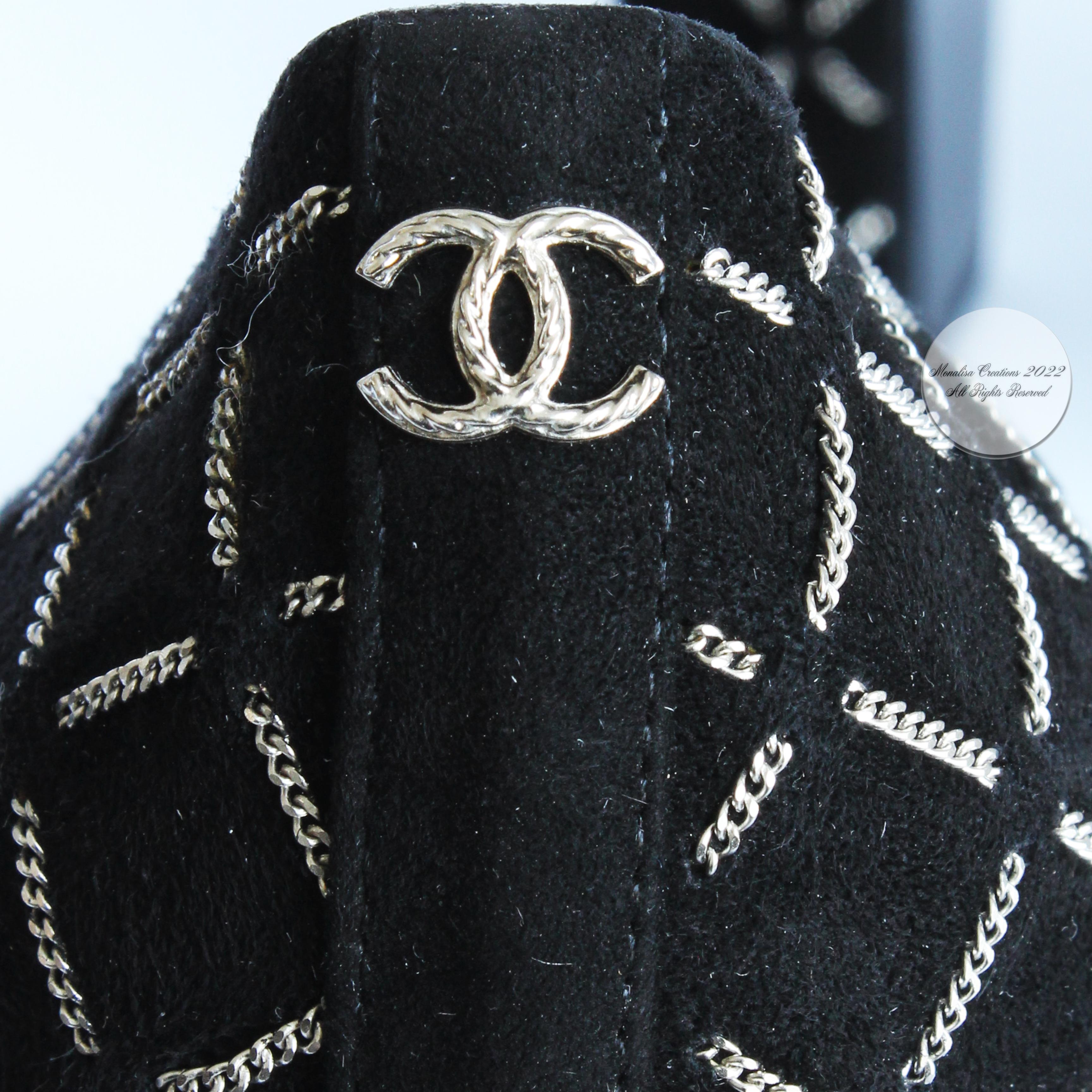 Chanel Black Kid Suede Pumps with Mini Chain CC Logo 15A Size 38.5 New + Box 4