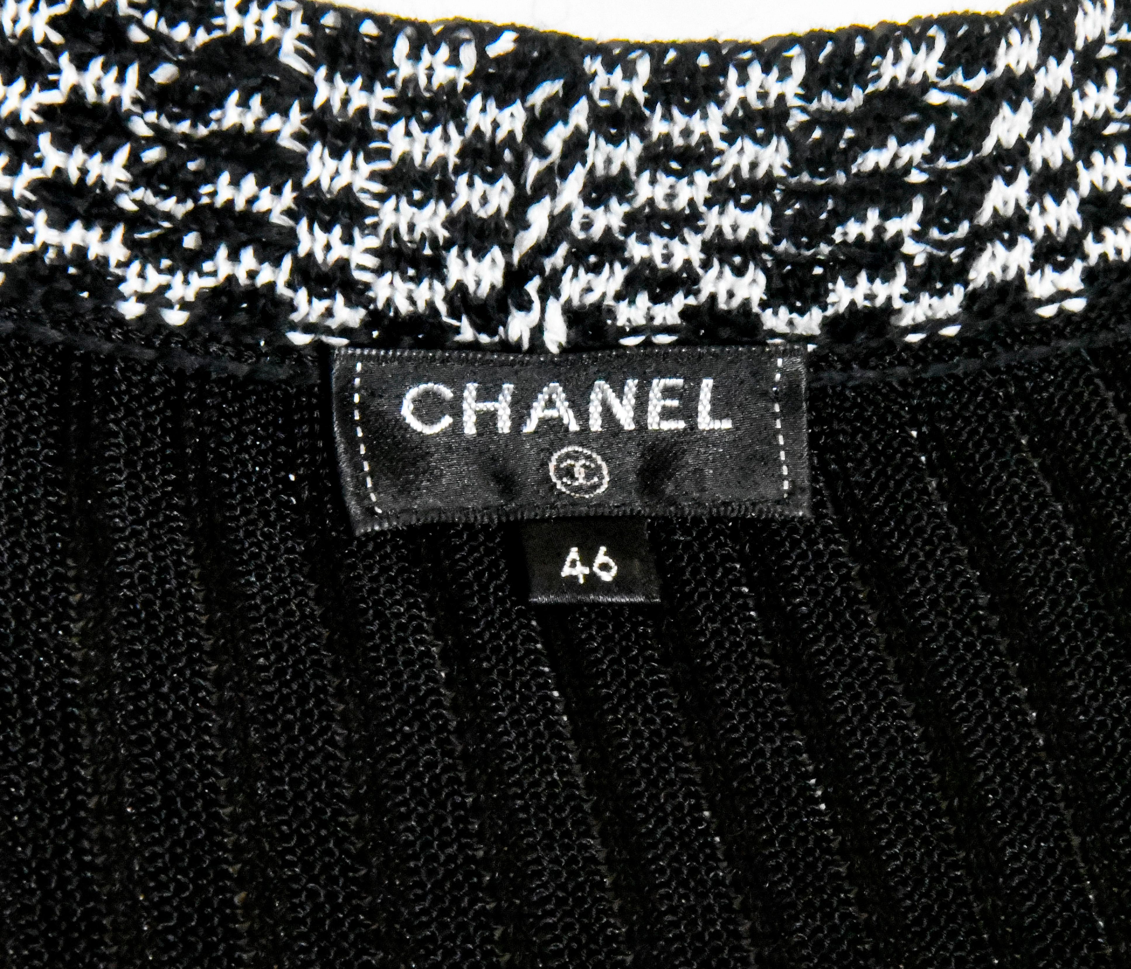 Chanel Black Knit Open Front Jacket W/ Black & White Crochet Trim For Sale 1