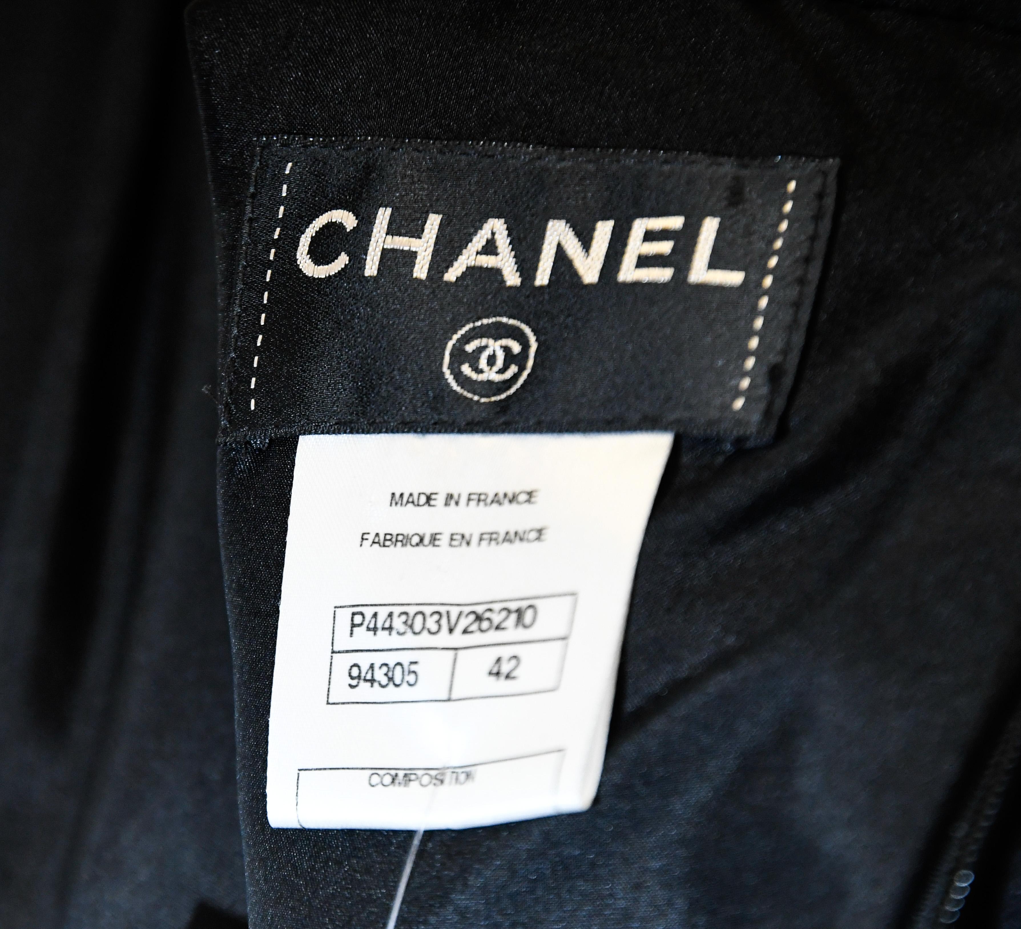 Chanel Black Knit Sleeveless Little Black Dress  For Sale 1