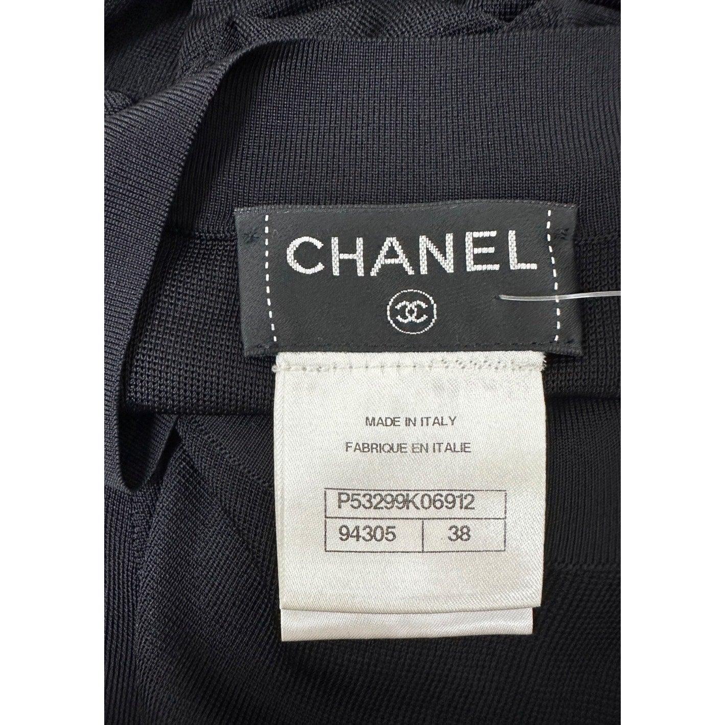 Chanel Schwarzes gestricktes Midikleid Sz.38 im Zustand „Hervorragend“ im Angebot in Krakow, PL