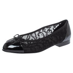 Chanel Black Lace and Patent Leather CC Cap Toe Bow Ballet Flats Size 38.5