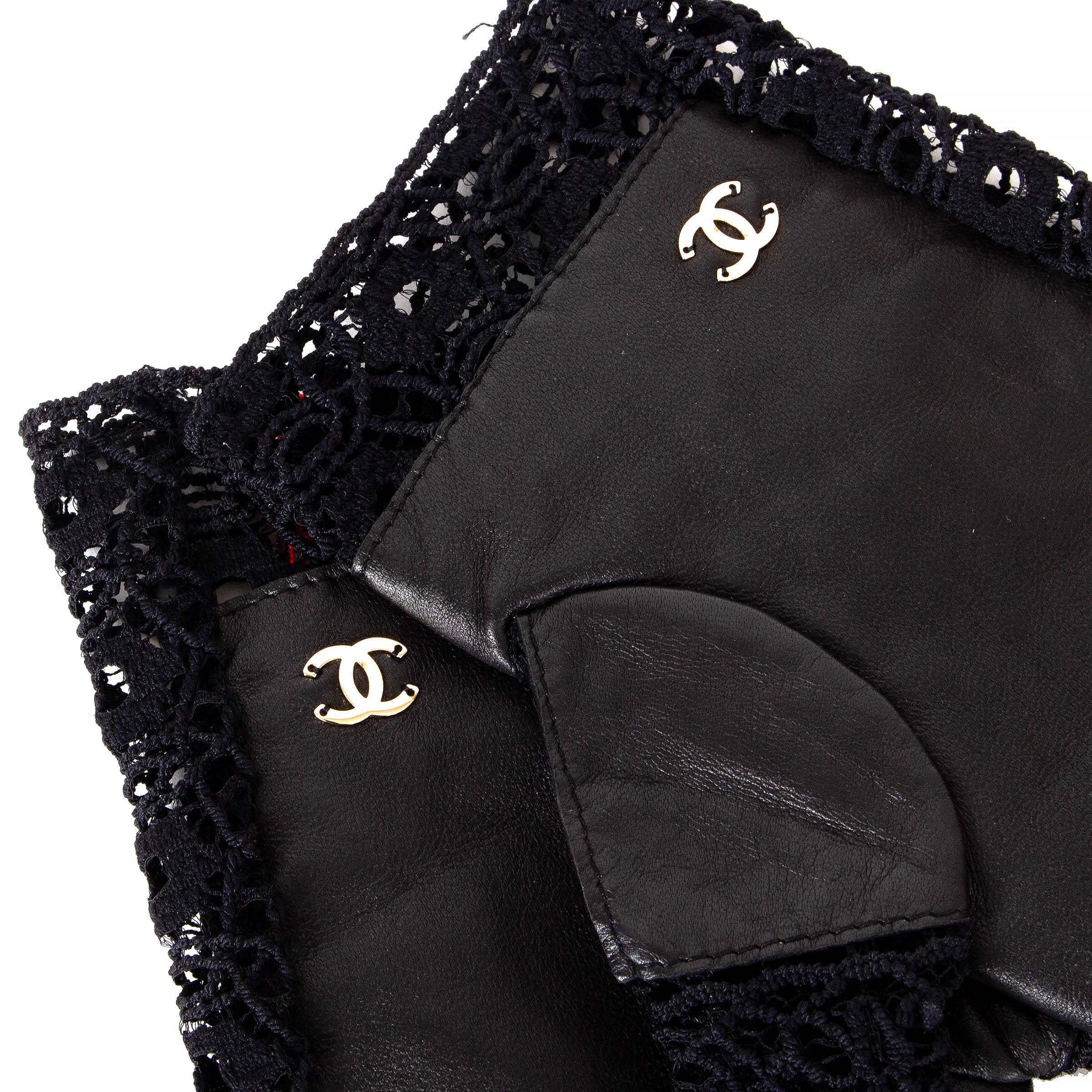 Noir CHANEL Gants FINGERLESS noirs en dentelle et cuir 7,5 en vente