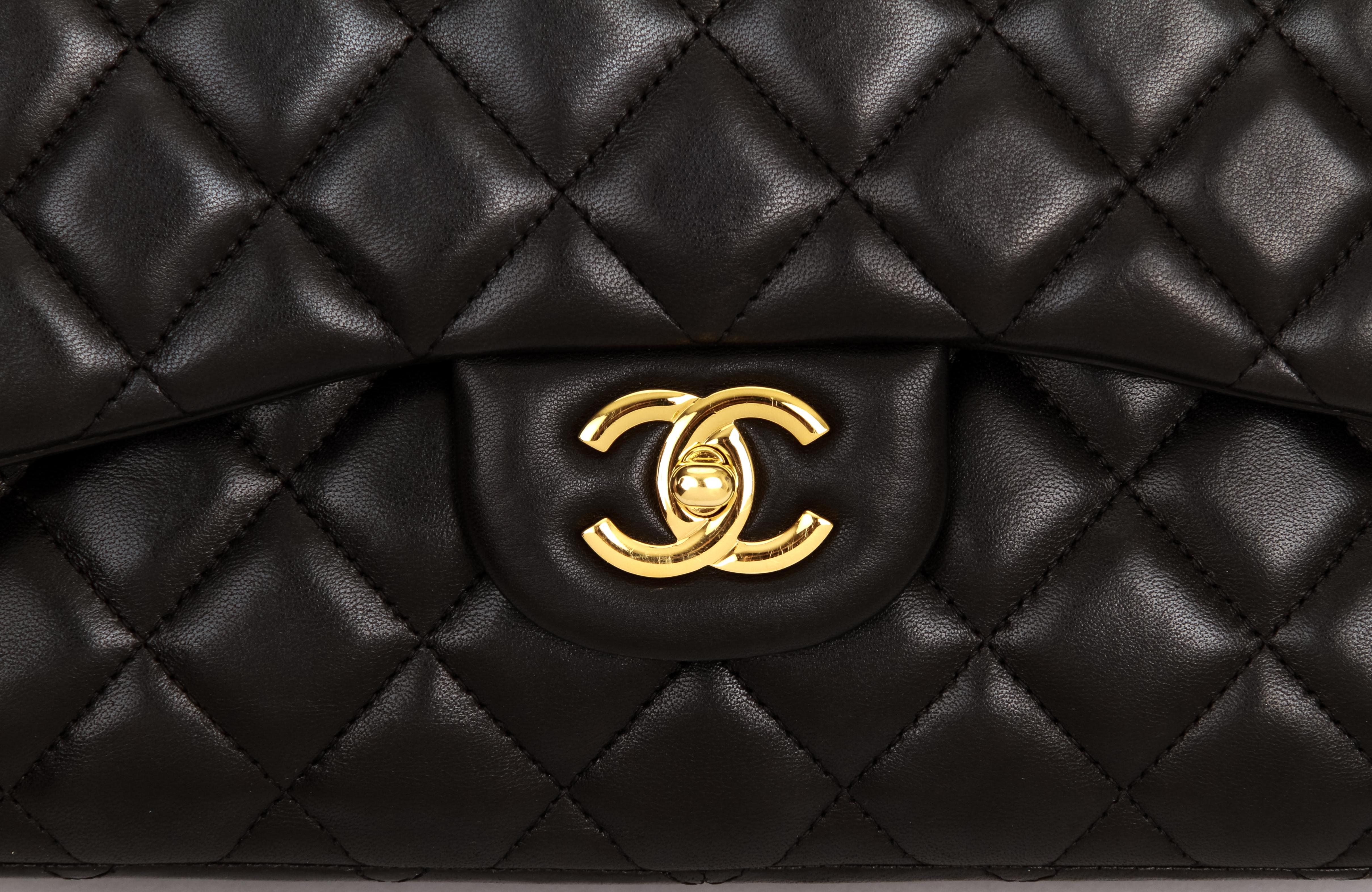 Women's Chanel Black Lamb Jumbo Double Flap Gold Bag