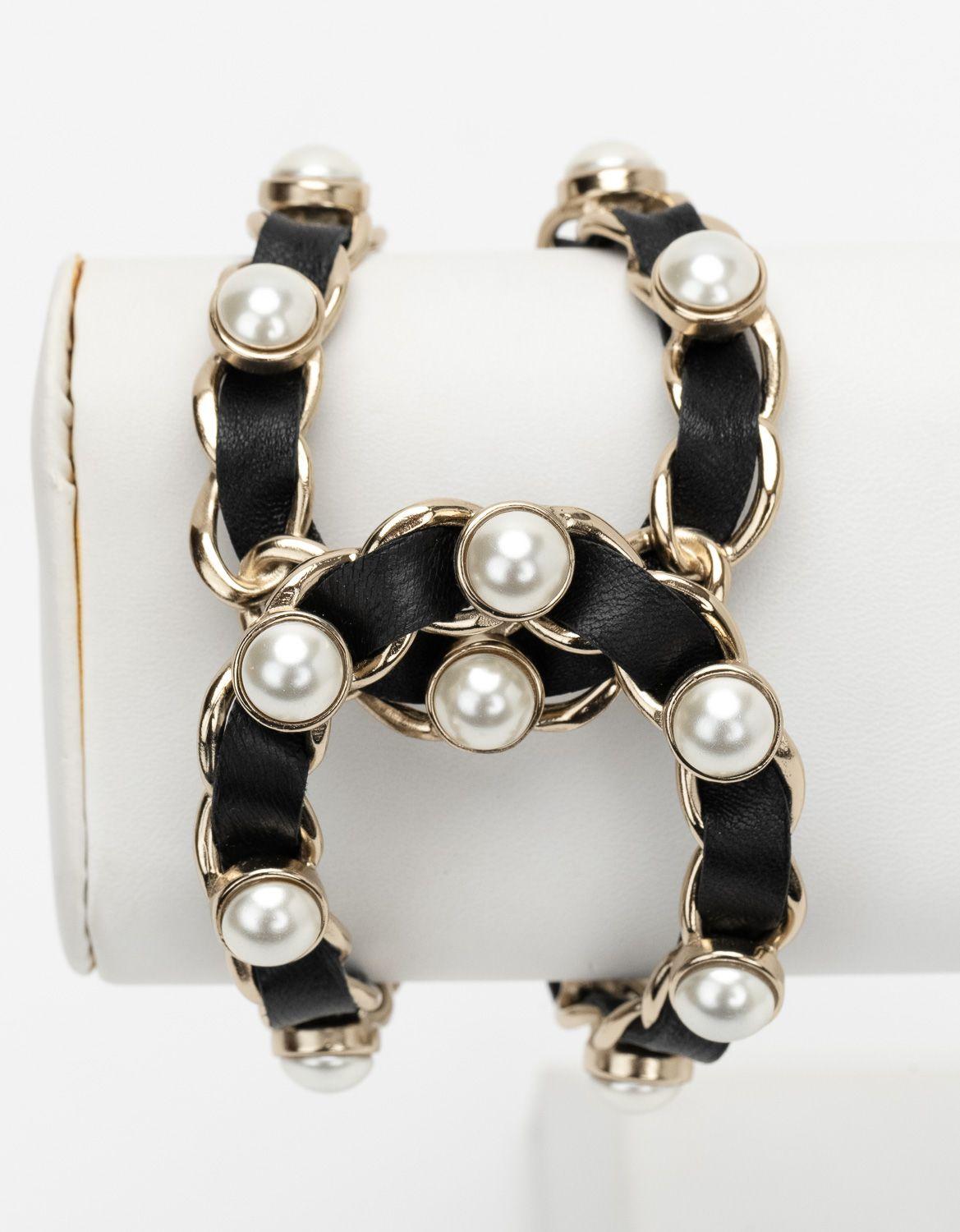 Chanel Black Lamb/Pearl Clamp Bracelet New  In New Condition For Sale In West Hollywood, CA