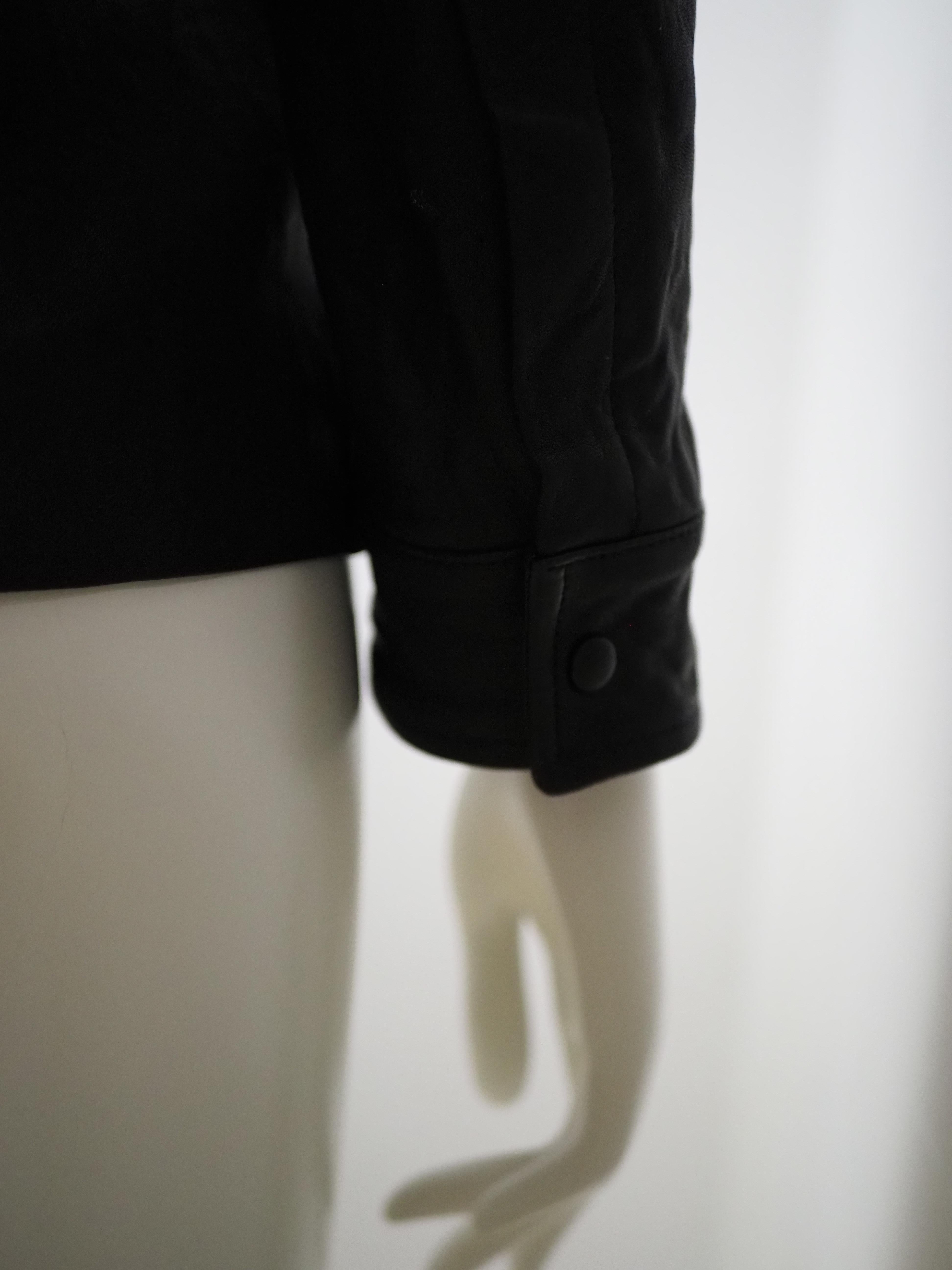 Chanel black lamb skin jacket
lining polyamide
totally made in france in size FR 34, IT38