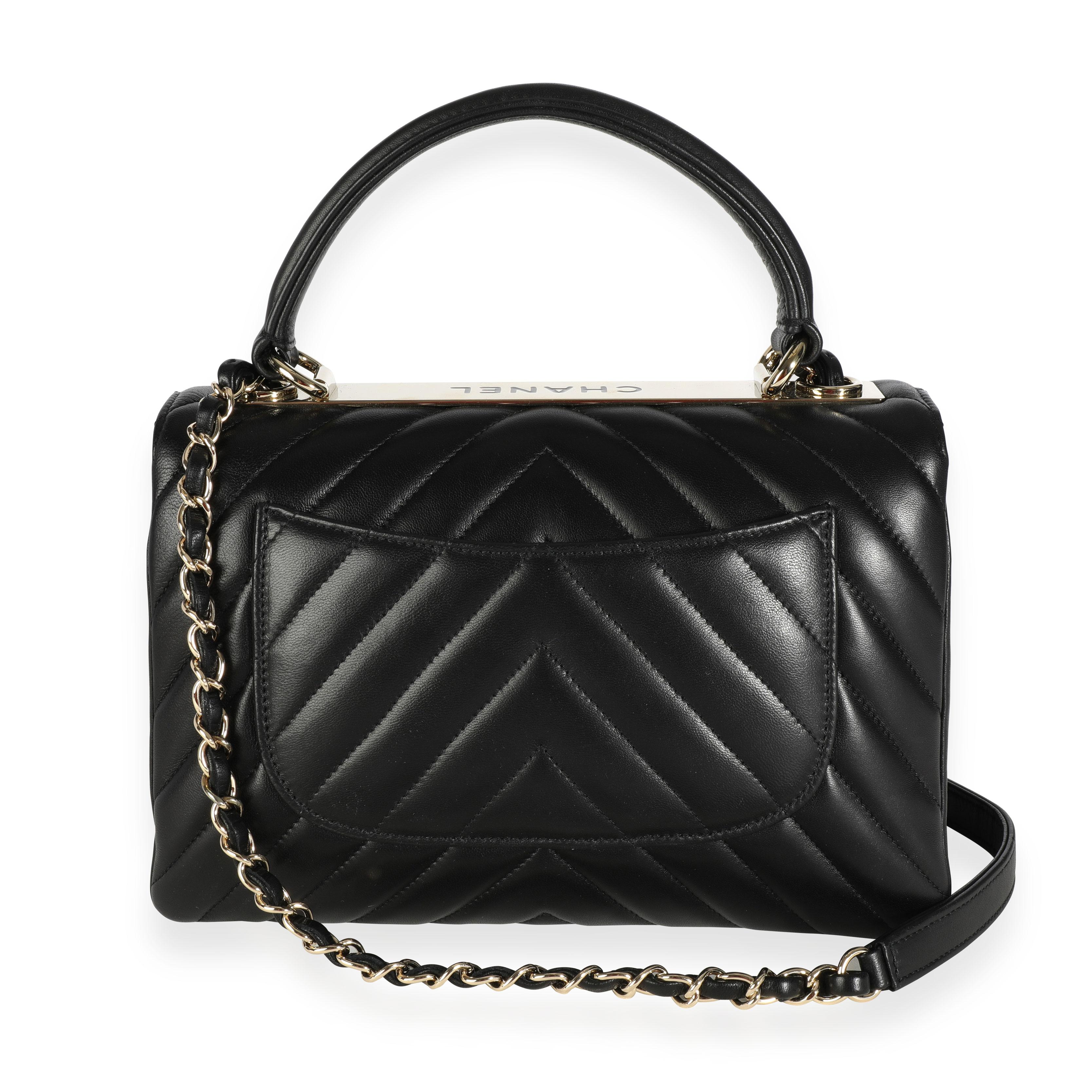 Chanel Black Lambskin Chevron Quilted Trendy CC Top Handle Flap Bag In Good Condition In New York, NY