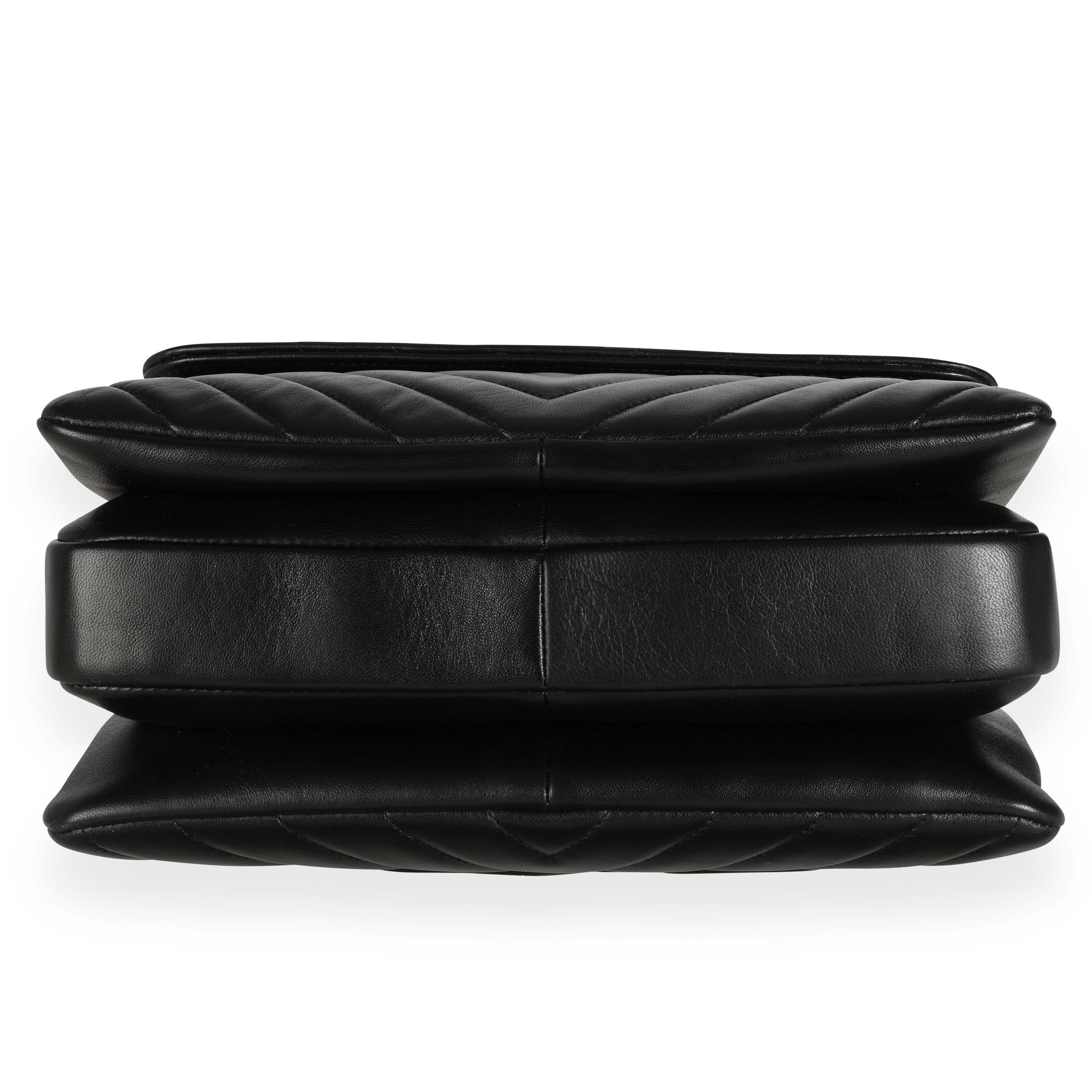 Women's Chanel Black Lambskin Chevron Quilted Trendy CC Top Handle Flap Bag