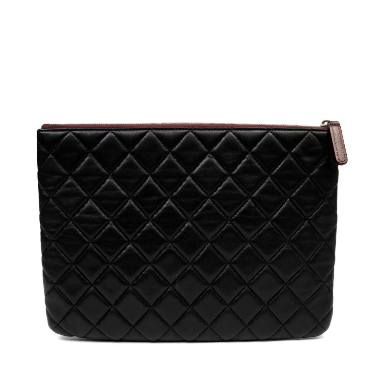 Chanel Black Lambskin Classic Case For Sale at 1stDibs