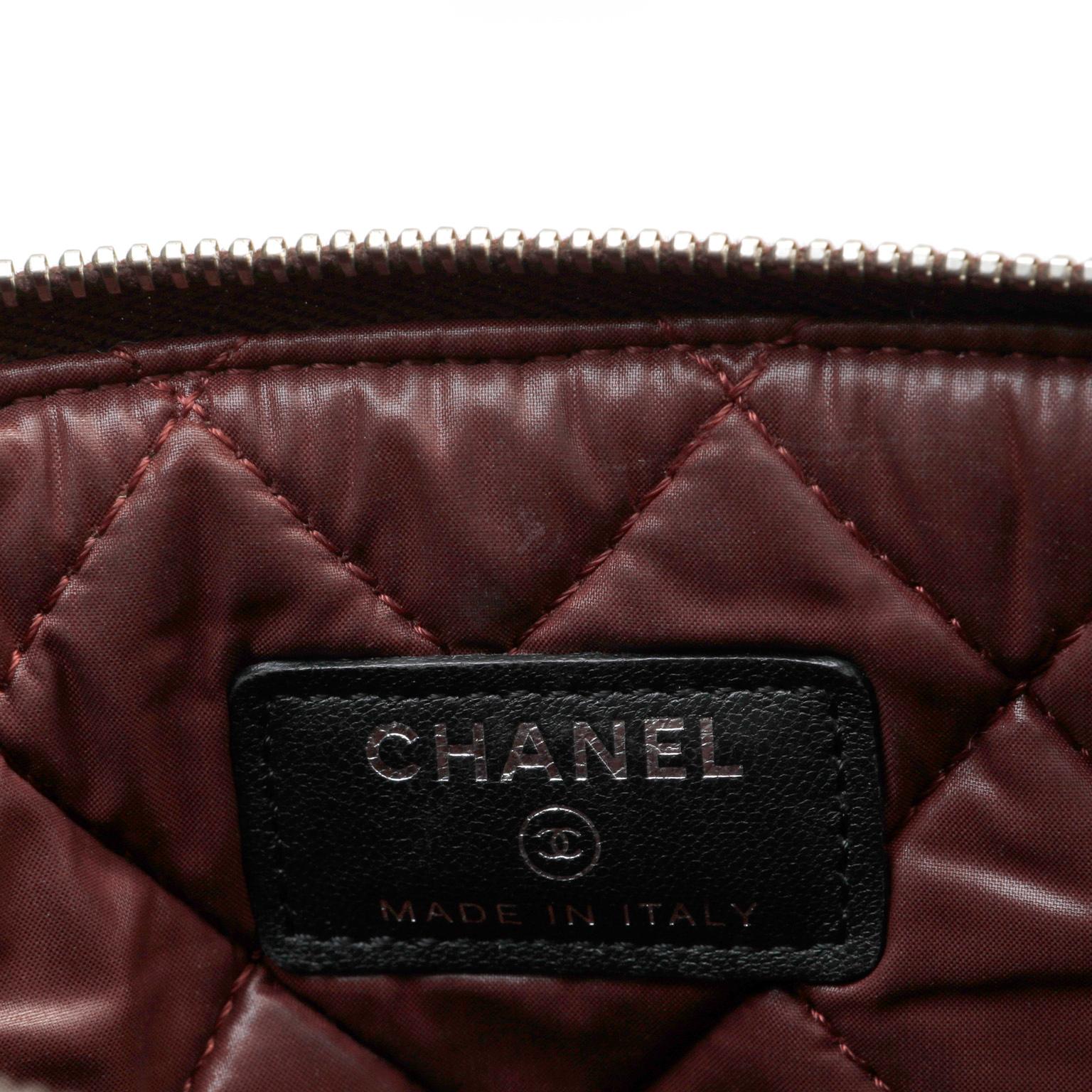 Chanel Black Lambskin Classic Case For Sale 1