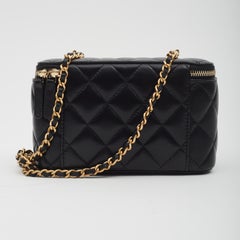 Chanel Black Lambskin Coco Pearl Crush Vanity Case (2022)