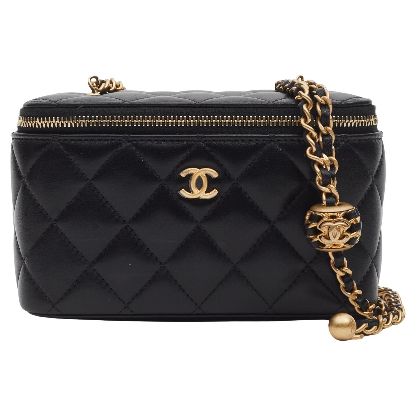 Chanel Black Lambskin Coco Pearl Crush Vanity Case (2022) For Sale